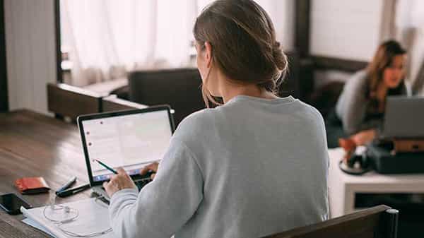Salary Hike News: వేతనాల పెంపునకే ఐటీ కంపెనీల మొగ్గు... మిగిలిన ఉద్యోగులకు గుడ్ న్యూస్ ఎప్పుడో?
