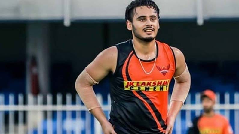 ఐపీఎల్ 2020లో సన్‌రైజర్స్ హైదరాబాద్ తరఫున అబ్దుల్ సమద్ 12 మ్యాచ్‌లు ఆడాడు. అయినప్పటికీ, అతని చక్కటి ప్రదర్శన కనబరచలేదు. అందుకే ఐపీఎల్ 2021లో, టోర్నమెంట్ అంతటా అబ్దుల్ సమద్ బెంచ్‌కు పరిమితం అయ్యే అవకాశం ఉంది.