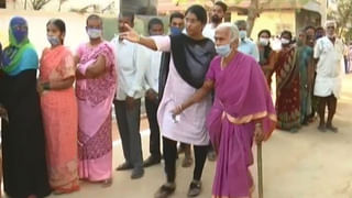 AP Municipal Elections 2021: ఏపీలో ప్రశాంతంగా పోలింగ్‌.. విజయవాడలో పవన్‌ కల్యాణ్‌.. విశాఖలో విజయసాయిరెడ్డి ఓటు