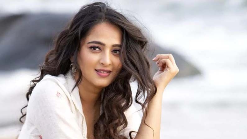 anushka shetty: బరువు తగ్గనున్న బాహుబలి  బ్యూటీ.. సన్నజాజిలా మారనున్న స్వీటీ..