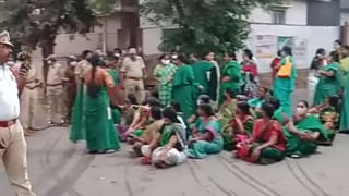 Balakrishna :  సంక్షేమ పథకాల కోసం వైసీపీ నేతల జేబులో డబ్బులు ఖర్చు చేయడం లేదు, బెదిరిస్తే నిలదీయండి : బాలకృష్ణ