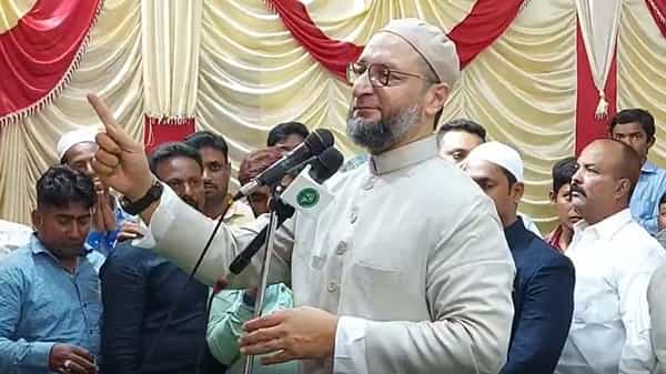 Asaduddin Owaisi : జాగ్రత్త జగన్..! త్వరగా మేలుకో ఏపీ రాజకీయాల్లో హాట్ టాపిక్ అయిన ఓవైసీ కర్నూలు వ్యాఖ్యలు