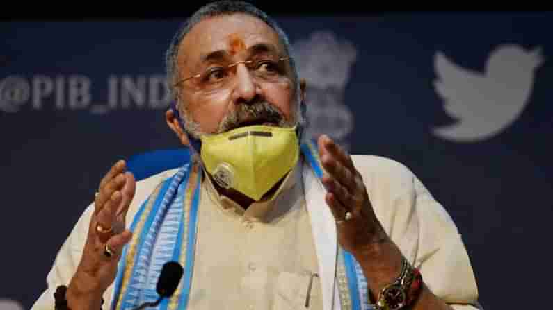 Giriraj Singh : ప్రభుత్వాధికారులు, ప్రజాప్రతినిధులు సమస్యలు పట్టించుకోకపోతే వెదురు కర్రలతో చితక్కొట్టండి  : కేంద్ర మంత్రి