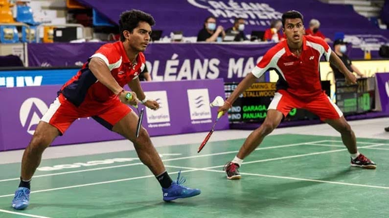 సెమీఫైనల్లో హైదరాబాద్‌కు చెందిన విష్ణువర్ధన్‌ గౌడ్‌–కృష్ణప్రసాద్‌ ద్వయం 21–17, 21–17తో కాలమ్‌ హెమ్మింగ్‌–స్టీవెన్‌ స్టాల్‌వుడ్‌ జోడీపై గెలిచింది.