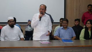 రెండు తెలంగాణ ఎమ్మెల్సీ స్థానాలకు మొత్తం 164 మంది పోటీ,  సినిమా పోస్టర్‌ సైజులో బ్యాలెట్‌ పేపర్.!