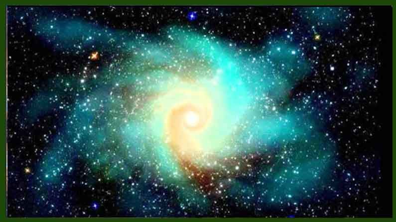 డార్క్ మ్యాటర్..  దీన్ని మనం తెలుగులో కృష్ణ పదార్థం అంటాం. అంటే నల్లటి పదార్థం అని అర్థం. ఇంకా వివరంగా చెప్పాలంటే... మనకు తెల్లారితే సూర్యుడి వల్ల కాంతి వస్తుంది. సూర్యుడు లేనప్పుడు చీకటిగా ఉంటుంది. ఆ చీకటిలోనే డార్క్ మ్యాటర్ ఉంటుంది అని సైంటిస్టులు చెబుతున్నారు. దాన్ని మనం కళ్లతో చూడలేము అంటున్నారు. డార్క్ మ్యాటర్ స్వయంగా కాంతిని వెదజల్లలేదు. అలాగే ఎనర్జీని కూడా ఇవ్వలేదు.