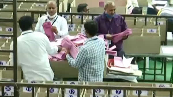 Telangana MLC Elections: కొనసాగుతోన్న ఎమ్మెల్సీ కౌంటింగ్.. అక్కడ 34 మంది అభ్యర్థుల ఎలిమినేషన్
