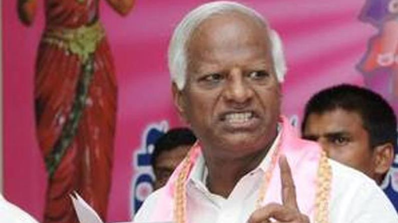 Trs Party Leaders: స్టేషన్‌ఘన్‌పూర్ టీఆర్ఎస్‌లో తారాస్థాయికి చేరిన విభేదాలు.. ఎమ్మెల్యే రాజయ్యపై సంచలన వ్యాఖ్యలు చేసిన కడియం శ్రీహరి..