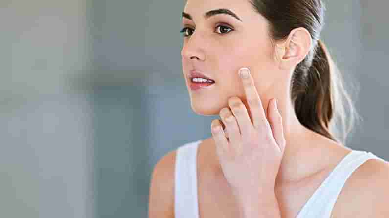 ముఖం మీద గుంటలతో ఇబ్బంది పడుతున్నారా ? అయితే ఈ టిప్స్ ఫాలో అయితే గుంటలు మాయం...