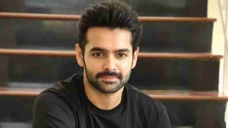 Ram Pothineni : హ్యాట్రిక్ హిట్ కోసం సిద్దమవుతున్న యంగ్ హీరో.. కథ విషయంలో తగ్గేదే లేదంటున్న రామ్..