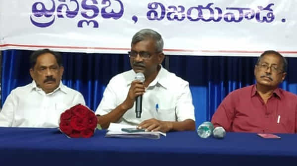 సీపీఎంతోనే ప్రజల అజెండా అమలు.. విజయవాడను అభివృద్ధి చేసిన ఘనత సీపీఎం వామపక్ష పార్టీలదే -సీహెచ్ బాబూరావు