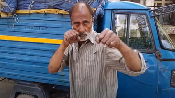 Viral Video: ఆటో డ్రైవర్గా మారిన బాక్సింగ్ ప్లేయర్.. క్రీడాకారుల దుస్థితికి ఇదే నిదర్శనమంటోన్న నెటిజన్లు..