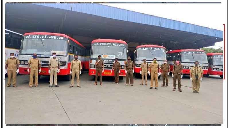 Karnataka Bus strike: కదలని చక్రాలు.. ఆగిన బస్సులు.. కేఎస్ఆర్టీసీ కార్మికుల సమ్మె.. సమస్యల పరిష్కారానికి డిమాండ్