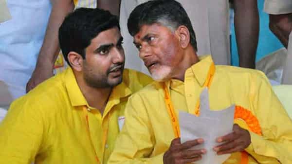 Case File On Chandrababu: చంద్రబాబు, లోకేష్పై కేసు నమోదు చేసిన సైబర్ క్రైమ్ పోలీసులు.. కారణమేంటంటే..