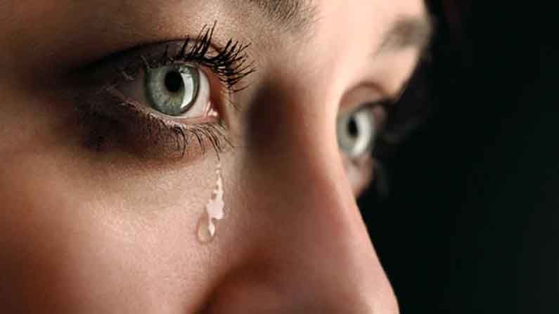 Crying Benefits: ఏడుపు వల్ల ఇన్ని లాభాలా..? ఏడవడం వల్ల ఎన్ని ప్రయోజనాలు ఉన్నాయో తెలిస్తే..!