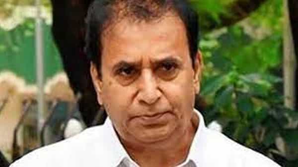 Breaking News: మహారాష్ట్ర హోమ్ మంత్రి దేశ్ ముఖ్ రాజీనామా