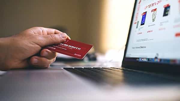 Digital Payments : ఊపందుకున్న డిజిటల్ చెల్లింపులు.. చైనా కంటే ముందంజలో భారత్.. రాబోయే రోజుల్లో పరిస్థితి ఎలా ఉంటుందంటే..?