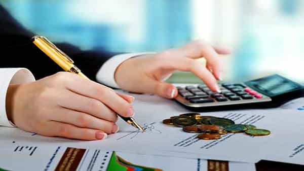 Financial Tasks: అలర్ట్.. ఏప్రిల్ 30లోపు ఈ కీలకమైన ఆర్థిక పనులను తప్పకుండా పూర్తి చేసుకోండి.. లేకపోతే..