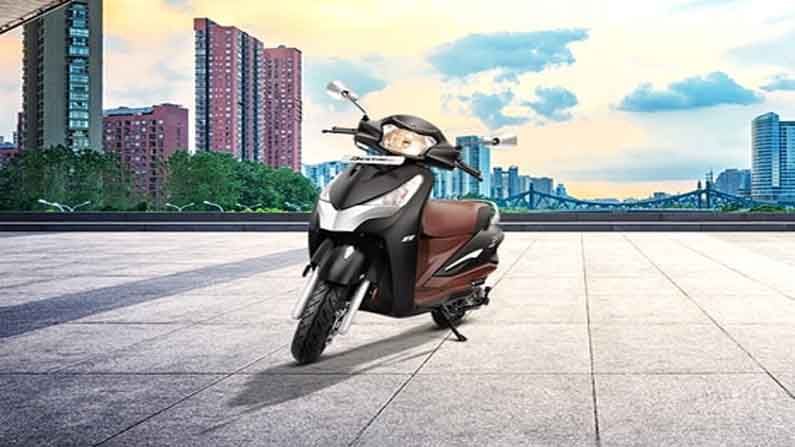 Hero Destini 125 Scooter: స్కూటర్‌ కొనుగోలు చేయాలని ఆలోచించే వారికి శుభవార్త. ప్రముఖ టూవీలర్ల తయారీ కంపెనీ హీరోకు చెందిన స్కూటర్‌పై తగ్గింపు ఆఫర్‌ ఇచ్చింది. ఈ ఆఫర్‌ ఈనెలలో మాత్రమే అందుబాటులో ఉంటుంది.