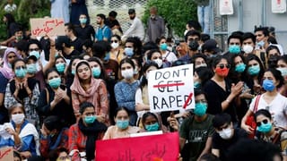 Telangana Governor : కొండరెడ్లపై స్పెషల్‌ ఫోకస్‌ పెట్టిన గవర్నర్‌ తమిళి సై.. ఎందుకో తెలుసా..?