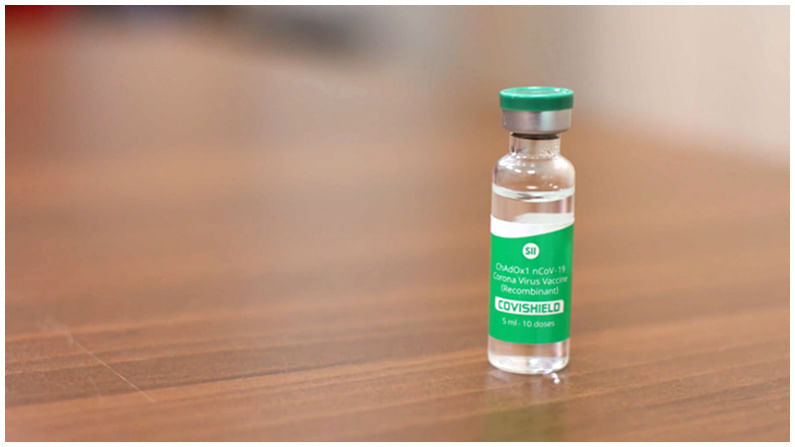 సెలవు దినాల్లోనూ కోవిడ్ వ్యాక్సినేషన్ డ్రైవ్‌ను కొనసాగించేలా అవసరమైన అన్ని ఏర్పాట్లు చేయాలని సూచిస్తూ అన్ని రాష్ట్రాలు, కేంద్ర పాలిత ప్రాంతాలకు కేంద్రం లేఖలు పంపింది. కరోనా వైరస్ విస్తరిస్తున్న నేపథ్యంలో వ్యాక్సినేషన్ ప్రక్రియను మరింత వేగవంతం చేస్తూ కేంద్రం ఈ నిర్ణయం తీసుకుంది. 