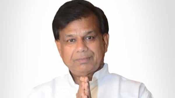 Mewalal Choudhary: కరోనా కాటుకు మరో ప్రజా ప్రతినిధి బలి.. మాజీ మంత్రి, ఎమ్మెల్యే చౌదరి మృతి