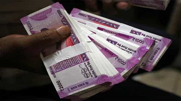 Rural Grants: కరోనా విలయం.. కేంద్రం కీలక నిర్ణయం.. స్థానిక సంస్థలకు రూ. 8,923 కోట్లు విడుదల