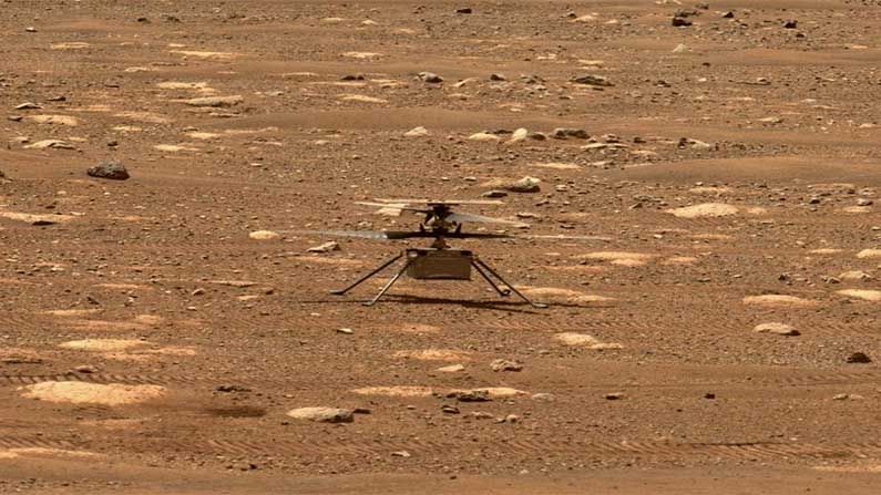 NASA Space Helicopter: నాసా అద్భుతమైన ప్రయోగం.. అంగారకుడిపైకి ఎగిరేందుకు సిద్ధంగా ఉన్న హెలికాప్టర్‌