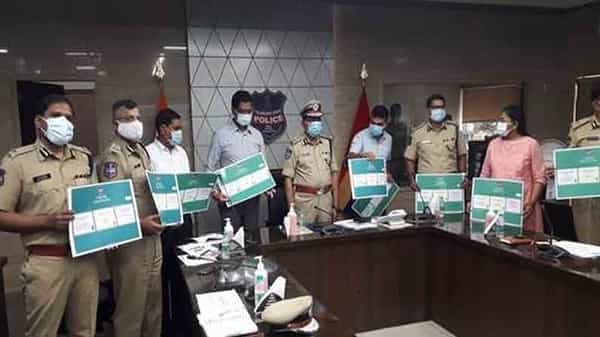 Police ‘i-Verify’: పోలీసు స్టేషన్ వెళ్లకుండానే వెరిఫికేషన్ సర్టిఫికేట్లు.. అందుబాటులోకి తెలంగాణ పోలీస్ ఆన్లైన్ సేవలు..