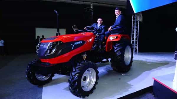 Solis Hybrid Tractor: మార్కెట్లోకి కొత్తగా సోలిస్ హైబ్రిడ్ 5015 ట్రాక్టర్ విడుదల.. ధర రూ.7.21 లక్షలు