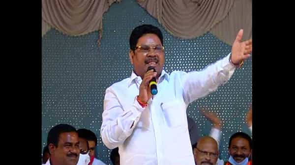 Telangana Politics: మాజీ మంత్రిపై సంచలన వ్యాఖ్యలు చేసిన బీజేపీ ఎంపీ సోయం బాపూరావు..