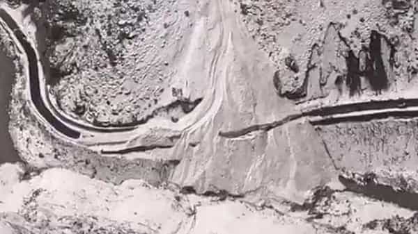 Glacier Burst: ఉత్తరాఖండ్లో మరో విపత్తు.. మంచుచరియలు విరిగిపడి 8 మంది మృతి..
