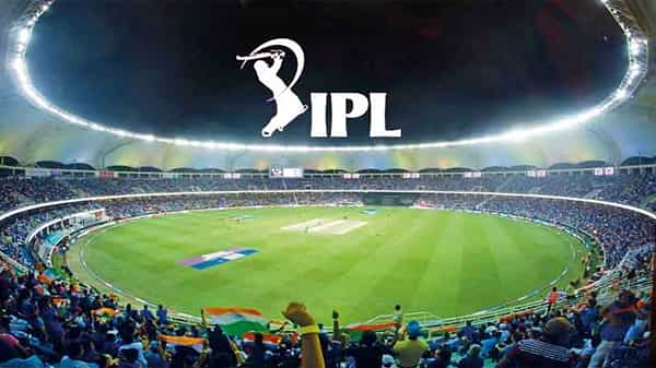 IPL 2021: ఐపీఎల్ ముంగిట షాకింగ్ న్యూస్.. గ్రౌండ్స్మెన్కి కరోనా పాజిటివ్ నిర్ధారణ.. టెన్షన్లో బీసీసీఐ