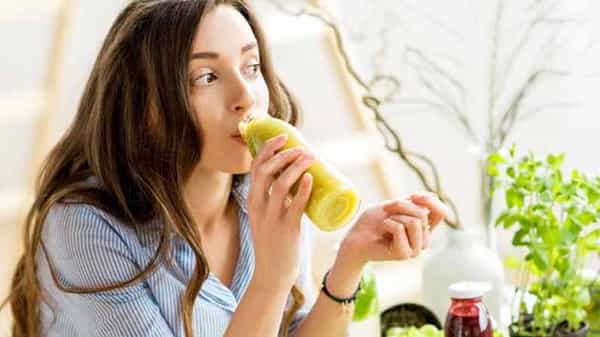 Women Health Tips: ఓ నారీమణి.. ఆరోగ్యకరమైన జీవనం కోసం నీకు ఈ విటమిన్స్ తప్పనిసరి మరి..