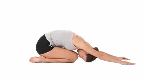 Balasana: మానసిక ఒత్తిడిని తగ్గించి.. మహిళల నెలసరిలో ఇబ్బందులను తొలగించే ఆసనం ట్రై చేయండి..