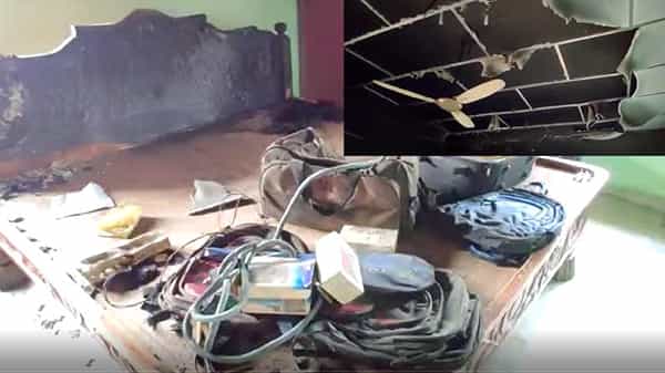 Constables house set on fire : ట్రాఫిక్ కానిస్టేబుల్ ఇంటికి నిప్పు పెట్టిన దుండగులు.. కిటికీలోనుంచి పెట్రోల్ పోసి ఘాతుకం