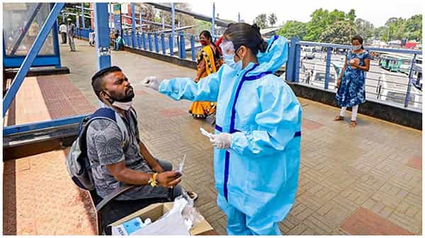 కోవిడ్ కేసుల తగ్గుదల, ఉత్తరప్రదేశ్ లో జూన్ 1 నుంచి దశలవారీగా అన్-లాక్ ప్రక్రియ ప్రారంభం , లక్నోలో సడలింపులు ఉండవన్న సీఎం యోగి ఆదిత్యనాథ్