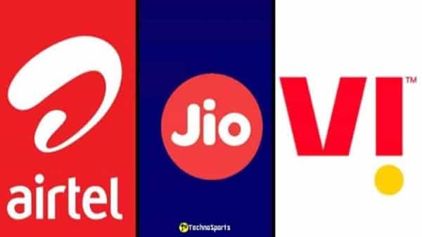 జియో, ఎయిర్టెల్, వొడాఫోన్ కస్టమర్లకు గమనిక..! మూడు నెలల ఉచిత రీఛార్జ్..? అసలు విషయం ఏంటి..