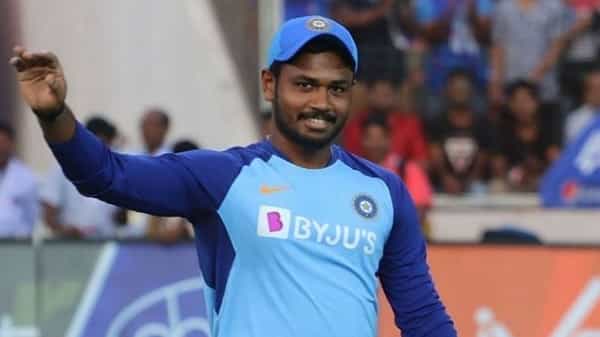 సంజు శాంసన్ ఒక్క సింగిల్ తీసుంటే మ్యాచ్ గెలిచేది..! క్రిస్ మోరిస్పై నమ్మకం లేదా అంటూ మాజీల విమర్శలు..