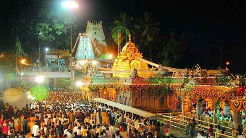 Ugadi 2021: శ్రీశైలంలో మొదలైన ఉగాది మహోత్సవాలు.. సరస్వతి అలంకారంలో అమ్మవారు...