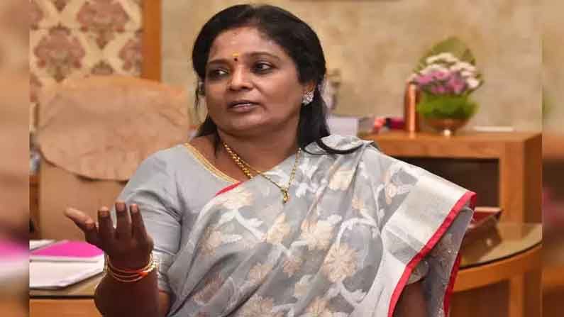 Governor Tamilisai : రాష్ట్ర ఎన్నికల కమిషనర్‌కు గవర్నర్‌ తమిళిసై ఫోన్‌...  మున్సిపల్ ఎన్నికల నిర్వహణ పరిస్థితులపై ఆరా..!