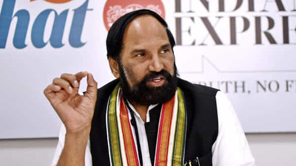 Uttam Letter : తెలంగాణ గవర్నర్ తమిళిసై సౌందరరాజన్కు టీపీసీసీ అధ్యక్షుడు ఉత్తమ్కుమార్రెడ్డి లేఖ .. ఎందుకంటే.. ?