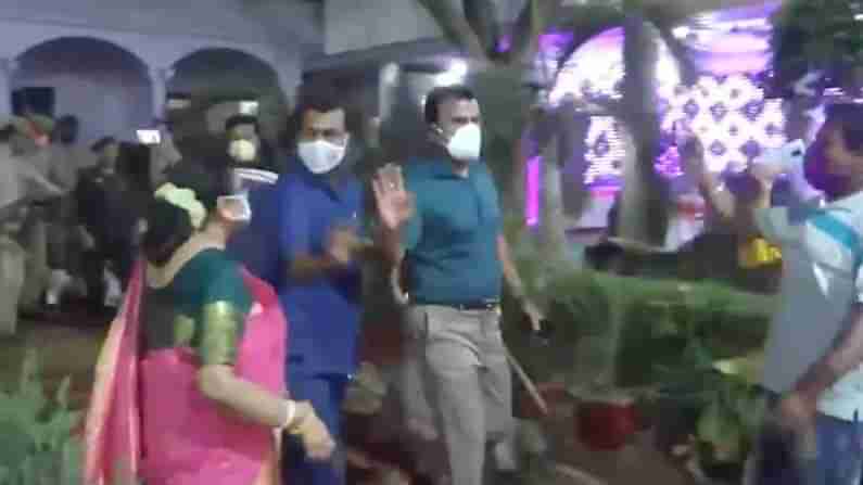 Collector Suspended: రెచ్చిపోయిన కలెక్టర్.. వేటు వేసిన రాష్ట్ర సర్కార్.. అసలు మ్యాటర్ ఏంటంటే..