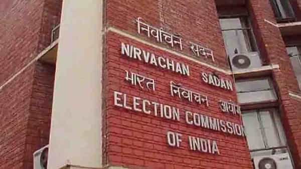 5 రాష్ట్రాల్లో అసెంబ్లీ ఎన్నికల నిర్వహణకు అప్పుడే ఈసీ సన్నాహాలు..చీఫ్ ఎలెక్టోరల్ ఆఫీసర్లతో భేటీ.. ఏక కాలంలో ఎలెక్షన్స్ జరిగే అవకాశం