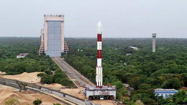 Coronavirus: నెల్లూరు జిల్లా శ్రీహరికోటలోని అంతరిక్ష కేంద్రంలో కరోనా కల్లోలం