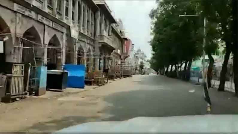 Telangana Lockdown : తెలంగాణలో ఈ రోజు ఉదయం 10 గంటల నుంచి లాక్‌డౌన్ ఆంక్షలు మరింత కఠినంగా అమలు
