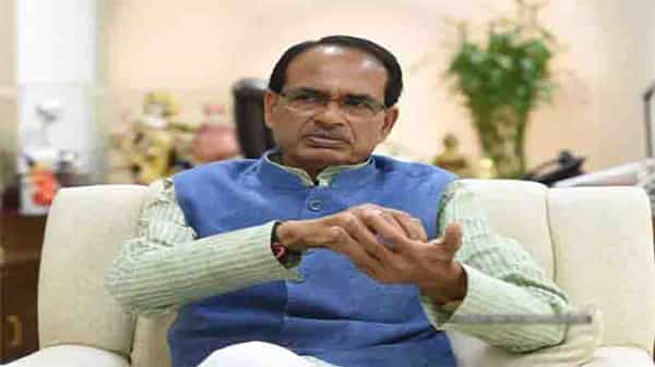 MP Govt.: కరోనాతో తల్లిదండ్రులను కోల్పోయిన పిల్లలకు ఉచిత విద్య, నెలకు రూ. 5 వేలు పింఛన్ః ఎంపీ సీఎం శివరాజ్ సింగ్