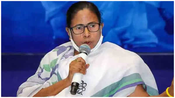 బెంగాల్ హింస బాధితులకు రూ. 2 లక్షల పరిహారం.. కూచ్బెహార్ కాల్పుల్లో మరణించిన కుటుంబాలు ఉద్యోగంః మమతా
