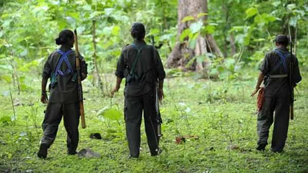Coronavirus: దండకారణ్యంలో కరోనా టెర్రర్.. మావోయిస్టులను వదలని కరోనా మహమ్మారి.. పోలీసుల బంపర్ ఆఫర్