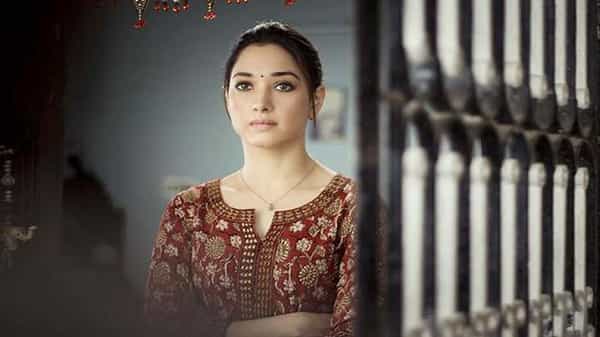 Tamannah November Story: ఇంతకీ ఆ హత్య చేసింది ఎవరు.? ఆసక్తికరంగా నవంబర్ స్టోరీ ట్రైలర్..